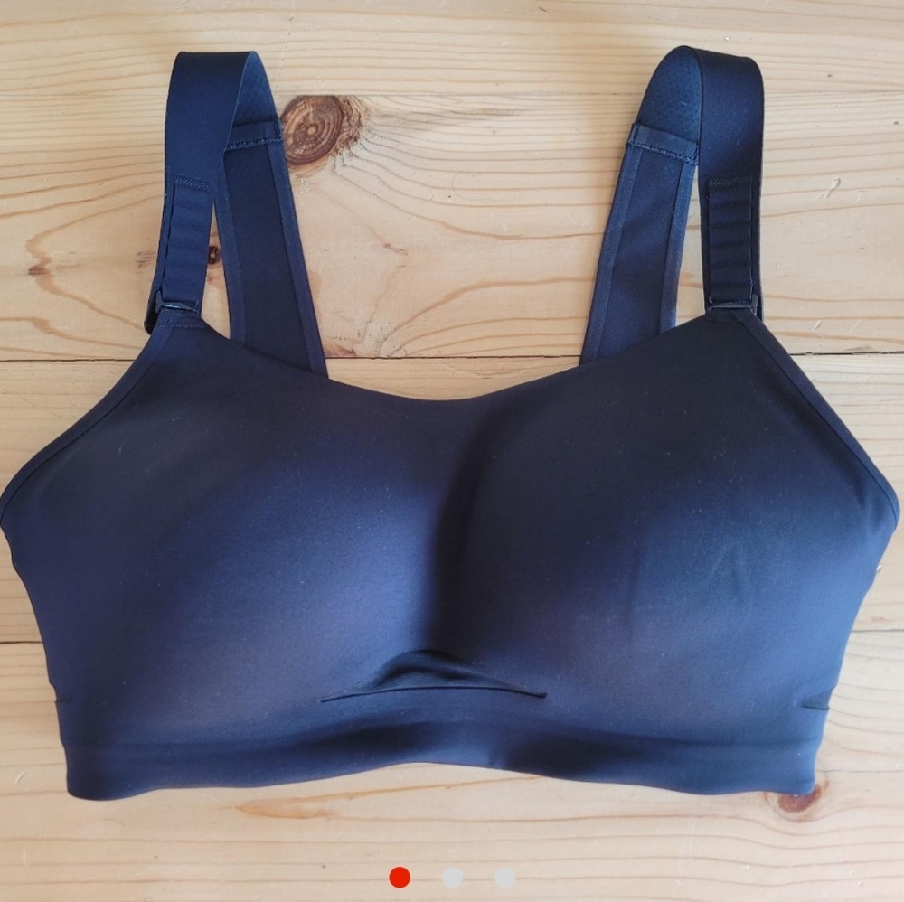 Lululemon Swift Speed Sports Bra